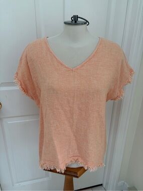 Charlie Paige Peach V-Neck Fringed Short Sleeve Top